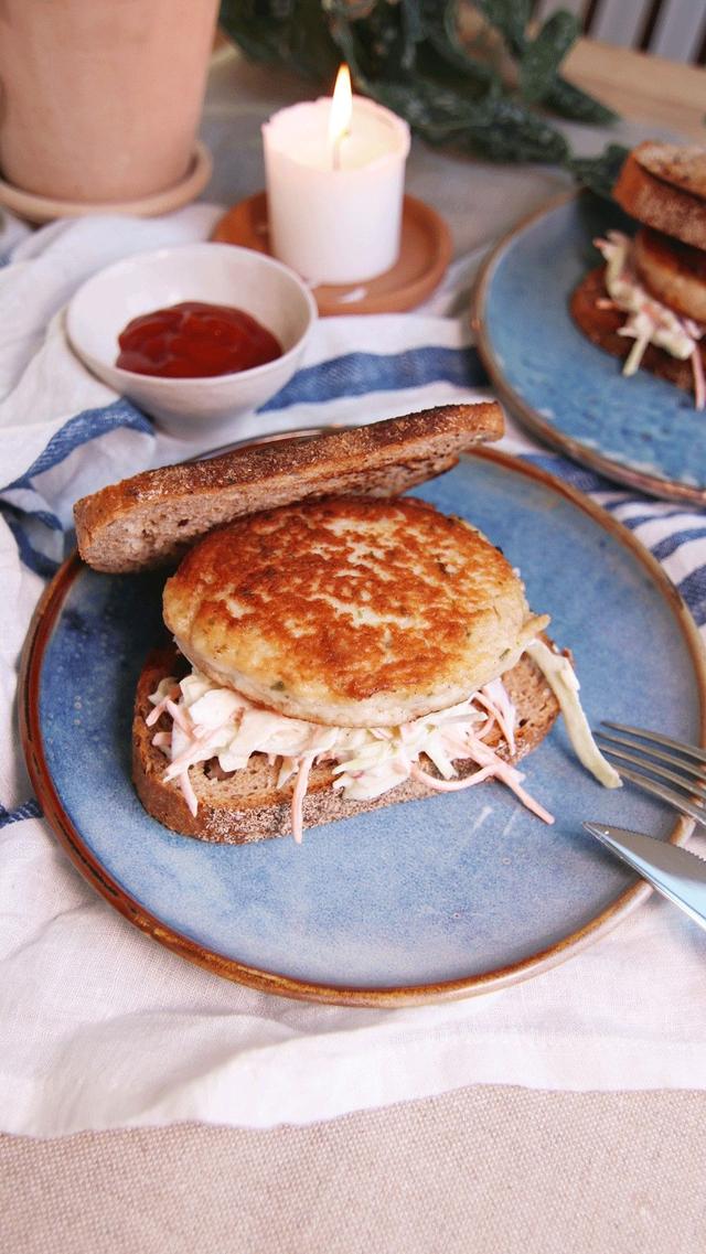 Fish Cake Sandwiches with Homemade Coleslaw