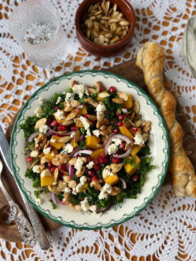 Kale Salad with Pumpkin, Pomegranate Seeds and Feta Cheese