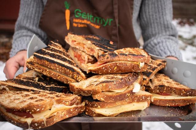 grilled cheese sandwich on open fire