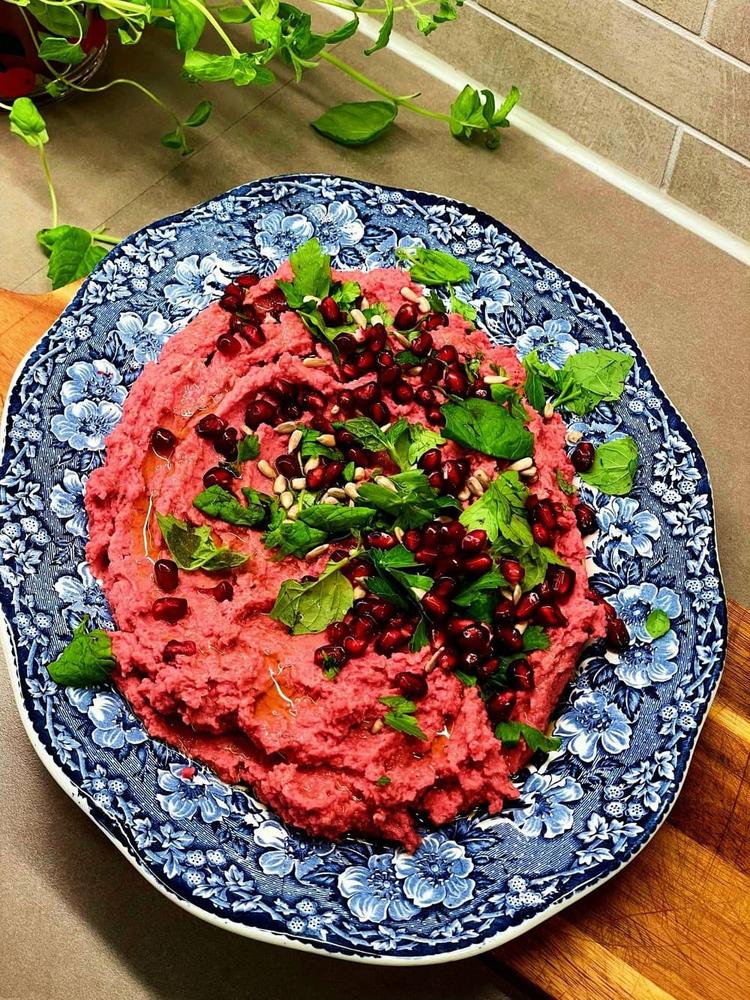 Pink Beetroot Hummus