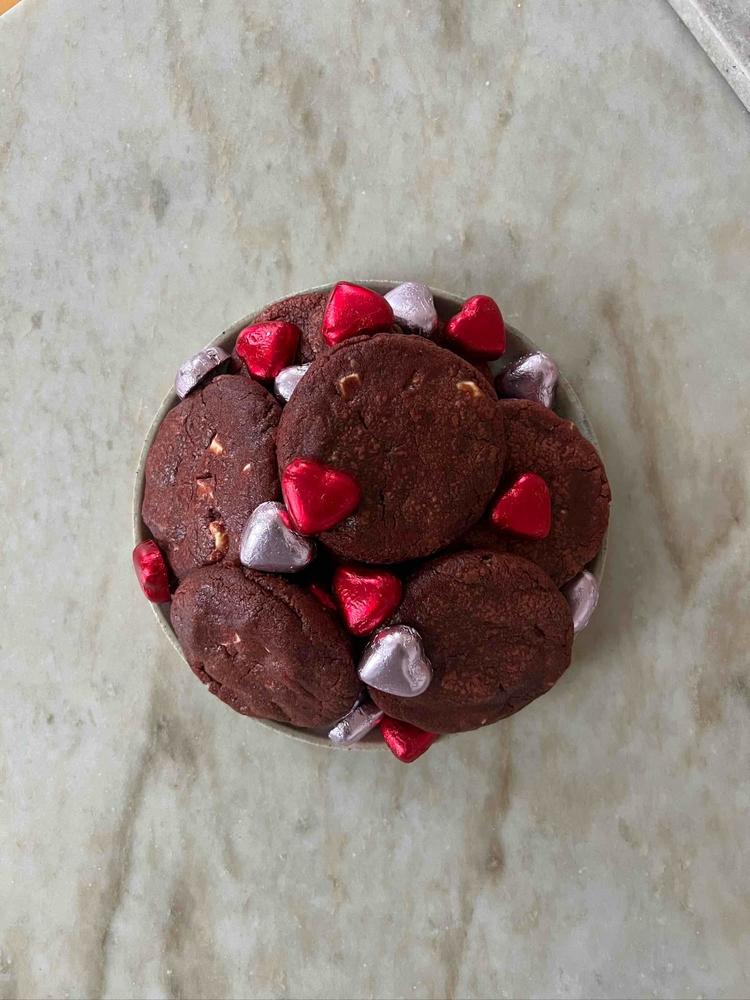 Red velvet cookies