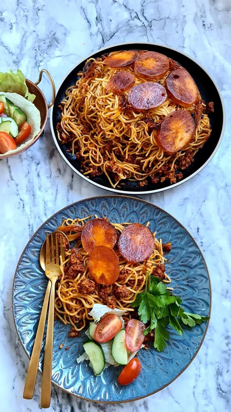Spagetti med soyakjøtt og sprø potetbunn