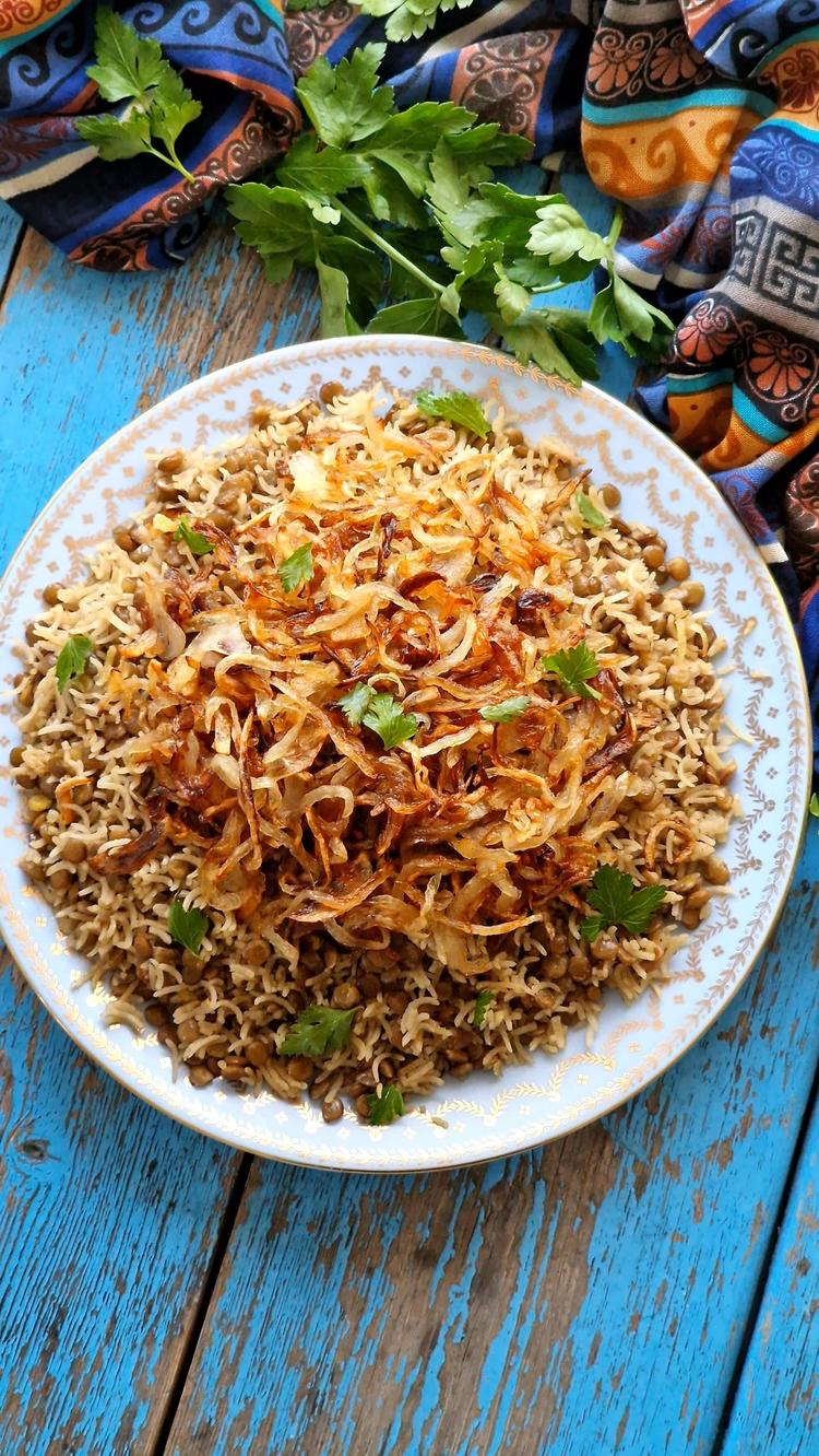 Mujadara - Ris med grønne linser og karamellisert løk