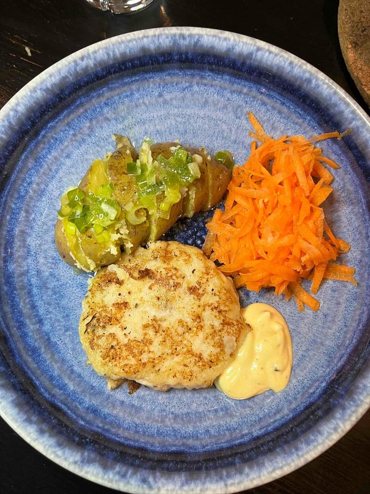 Hjemmelagde fiskekaker av sei