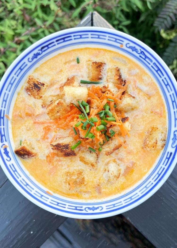 The World's Best Carrot Vegan Soup