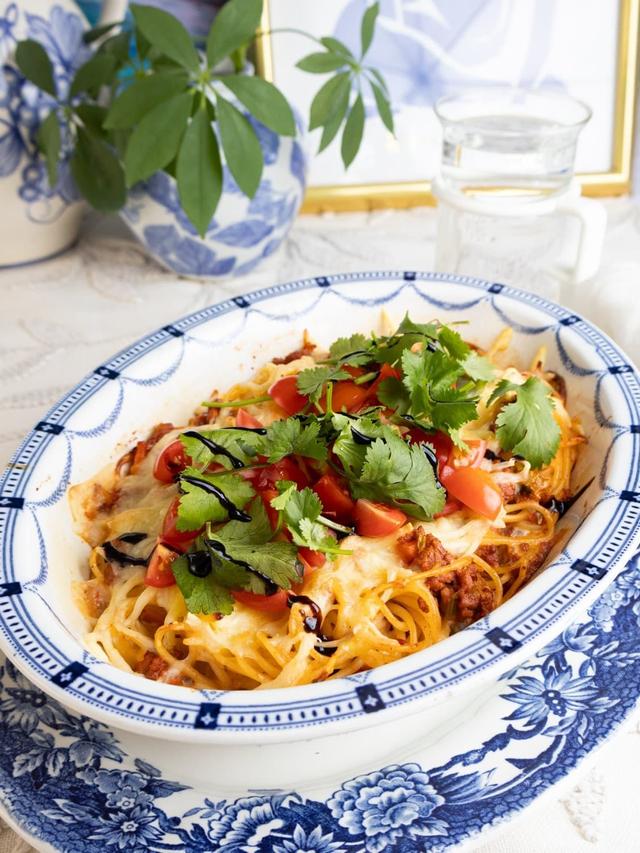 Restegratin av bolognese og pasta