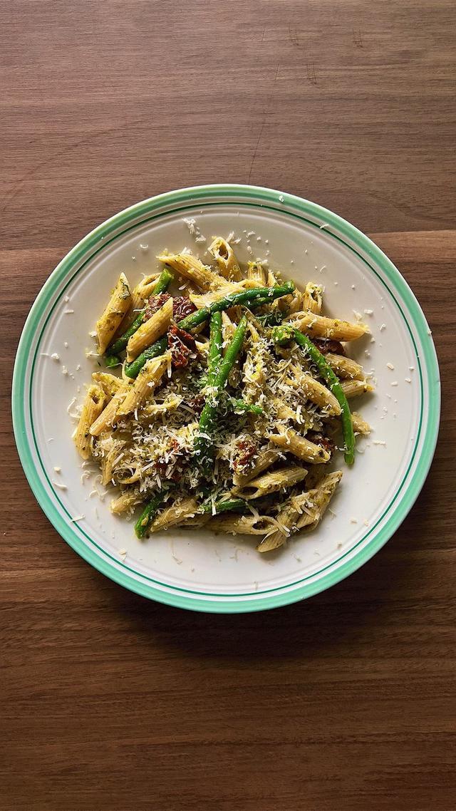 Vegansk Penne med grønn pesto