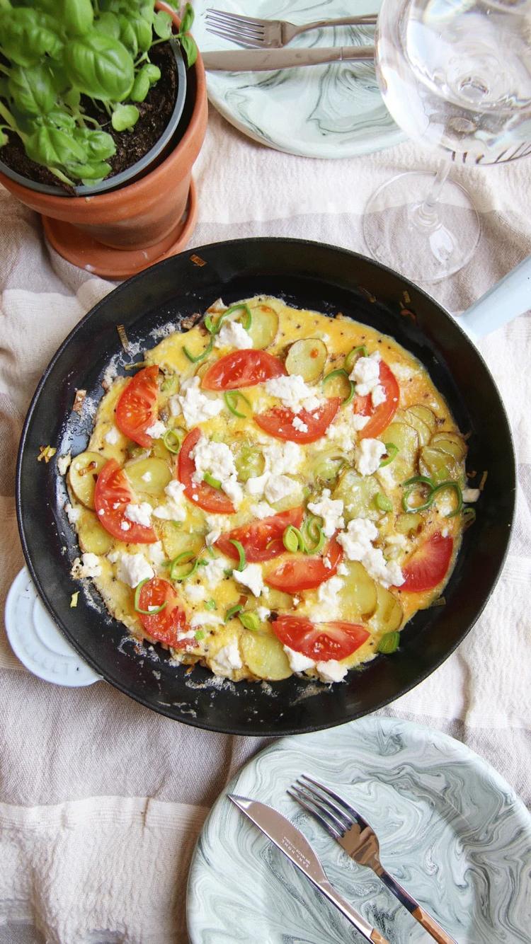 Omelette with Potato, Tomato, Feta and Leaks