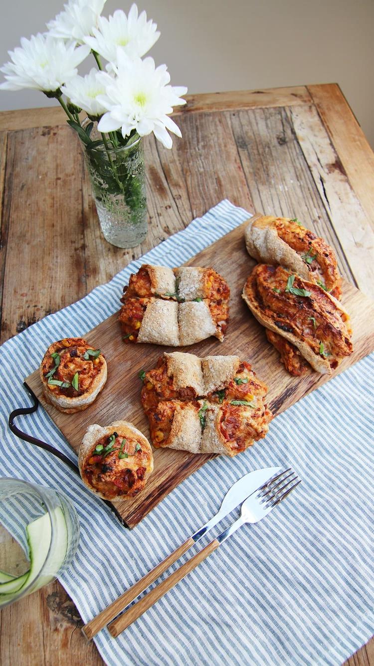 Whole Grain PIzza Buns