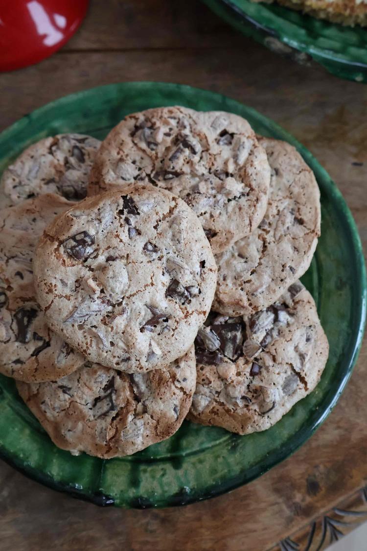 Marengs med mandler og sjokolade