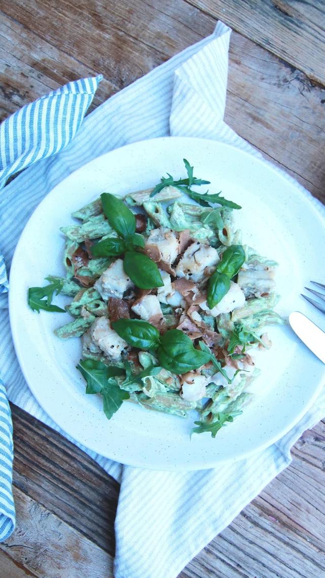 Pasta with Cod, Ham and Creamy Basil Sauce