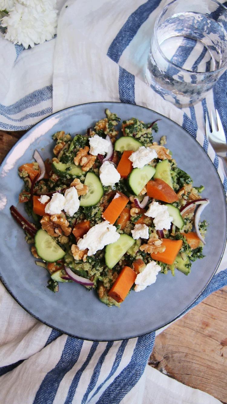 Kale Salad with Honey and Mustard-Vinaigrette