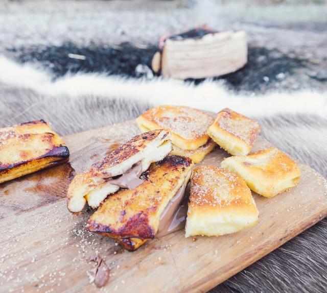 Campfire Chocolate Buns