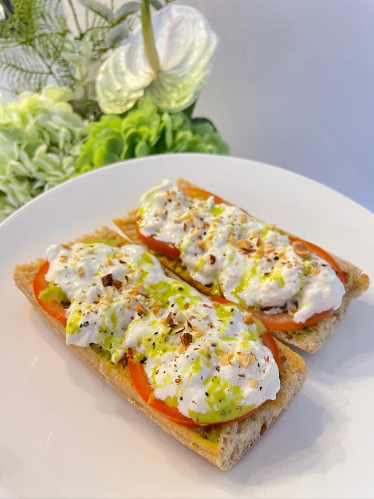 Burrata sandwich 🧀🍅