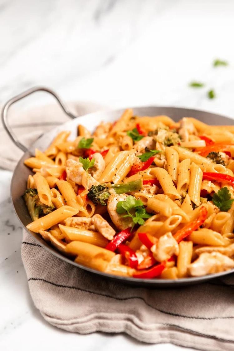 Pasta Express with Creamy Currysauce