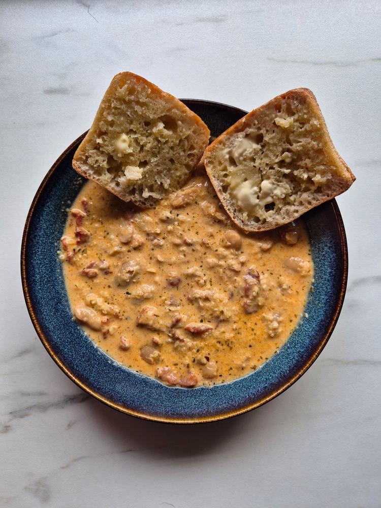 Bønner i fløte og hvitløkssaus