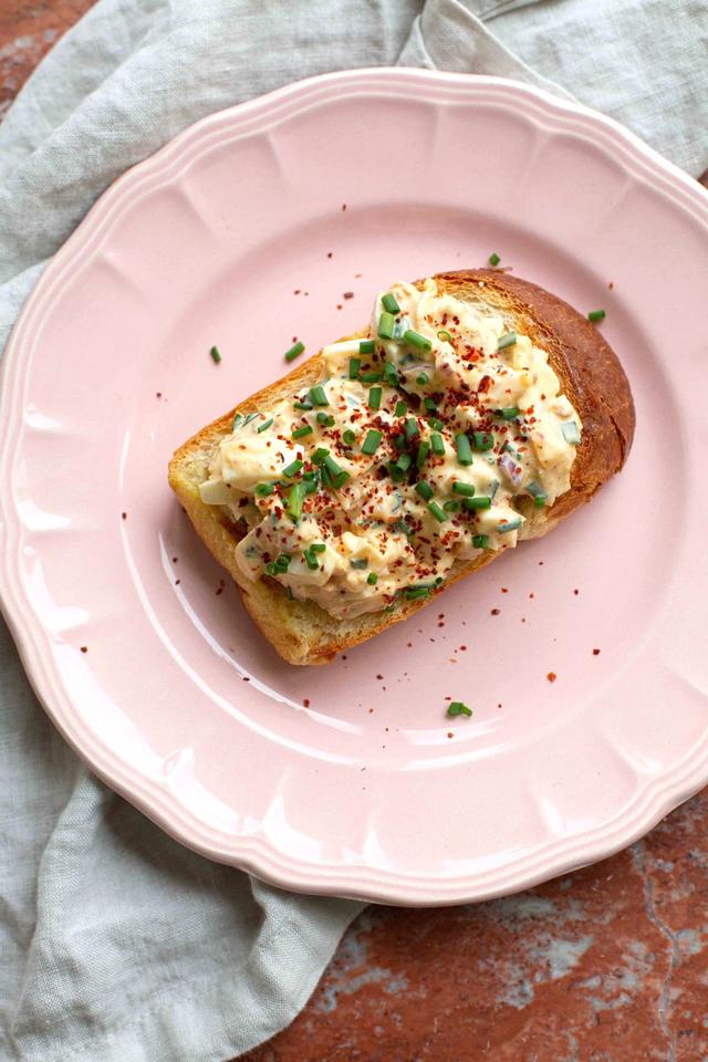 Eggesalat med kimchi