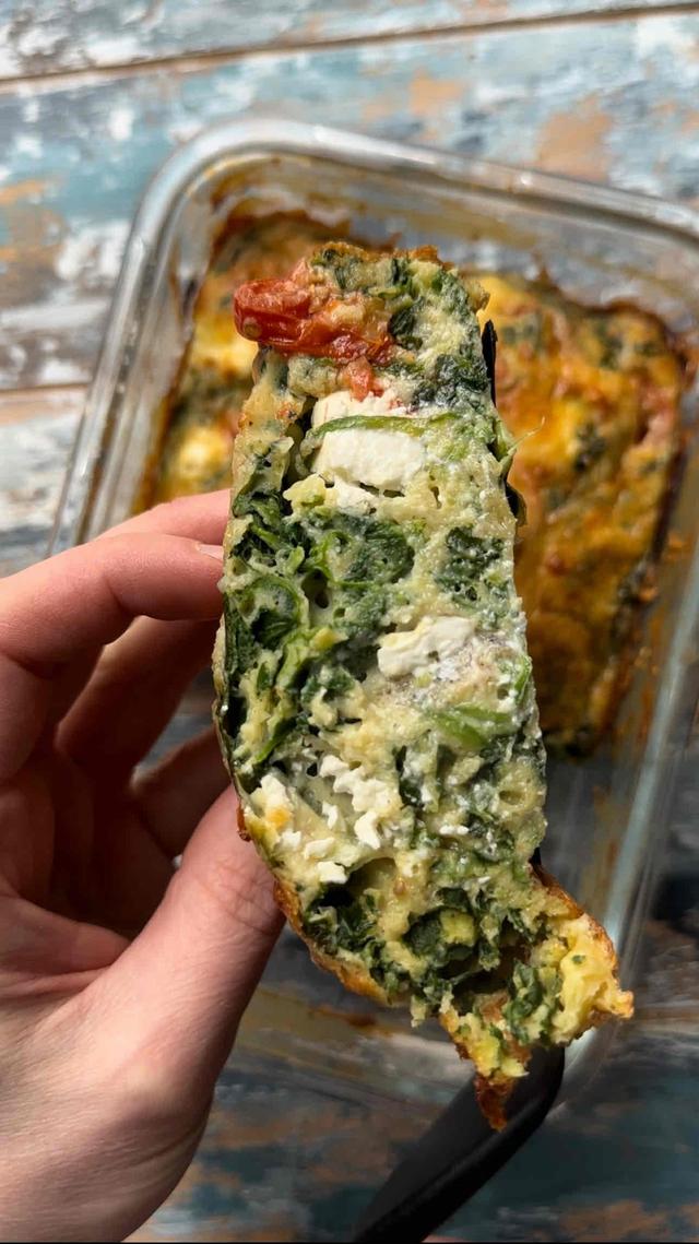 Juksepai med spinat og feta
